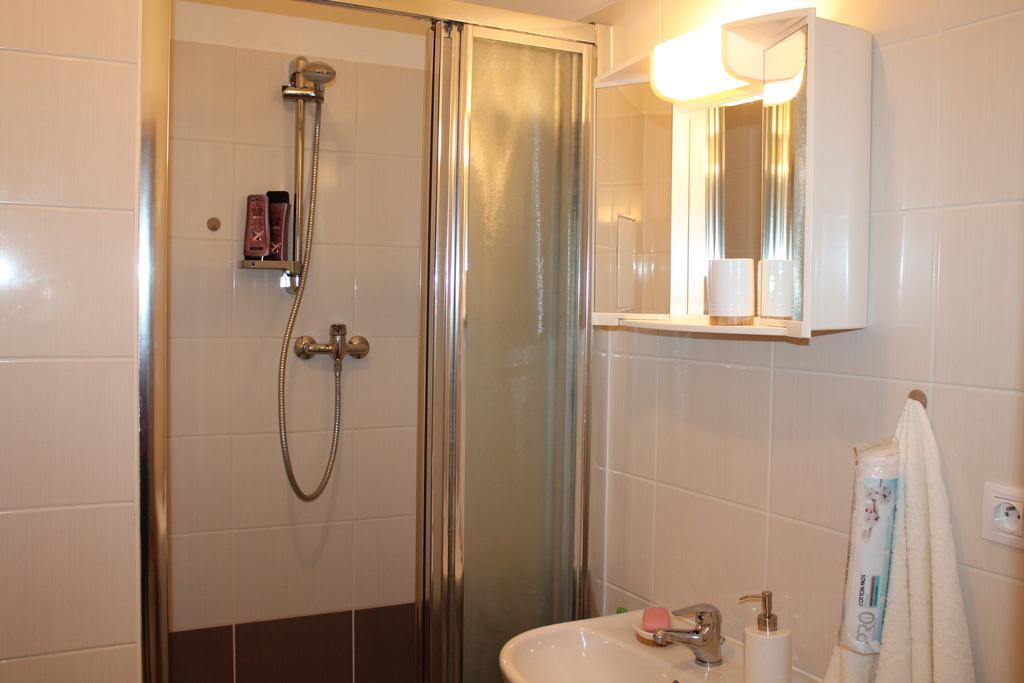 New Studio On V Doline 1 Hotel Praga Esterno foto